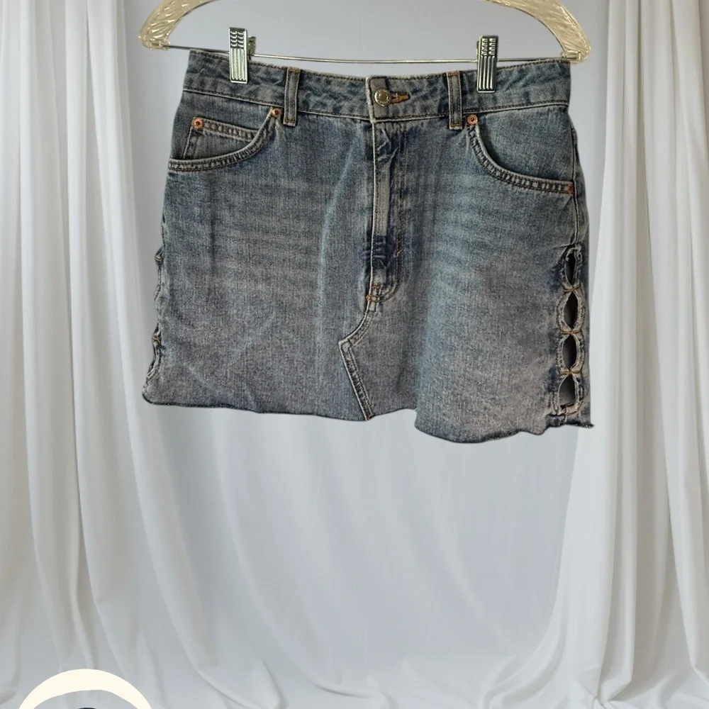 Topshop Denim Mini Skirt Cut Out Side Lace Up Festival Y2K Mid Wash Size 6